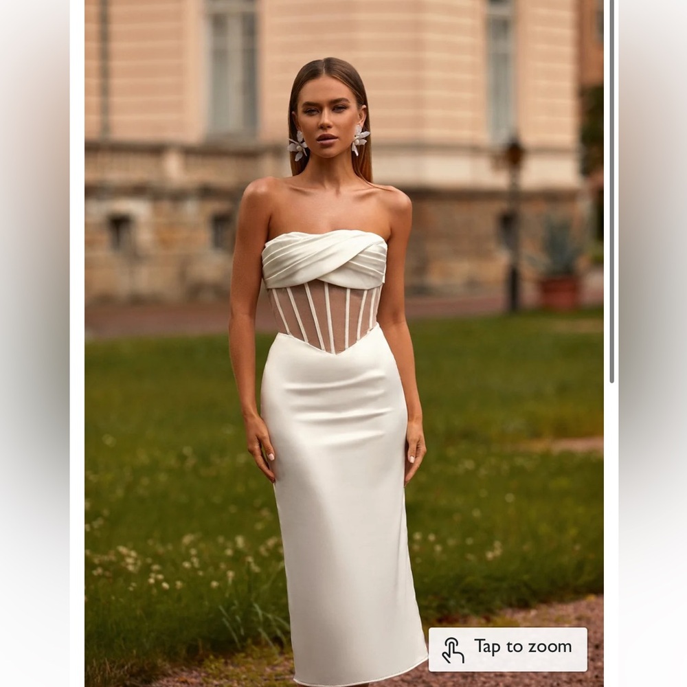 Alamour The Label MINT White Midi Dress - Dry Cleaned